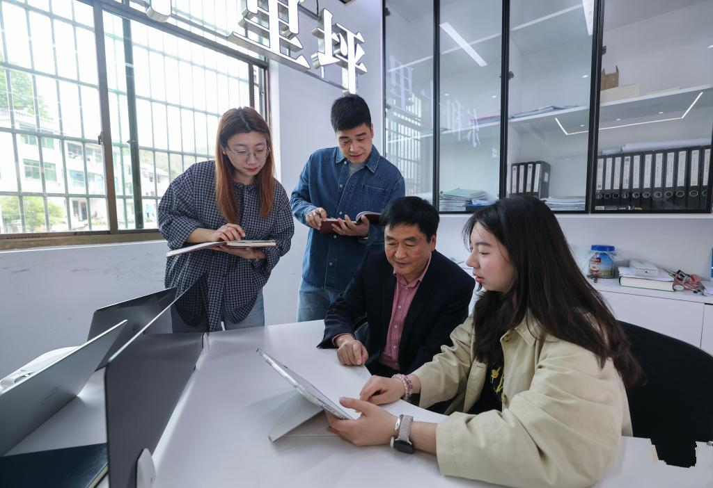 �������`�����_�����^ح�T�ߖ|���l(xi��ng)�����ӛՈ���������ഺ�������W(w��ng)��������