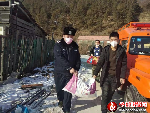 警營先鋒系列報(bào)道----穆棱分局雷斌峰1836.png